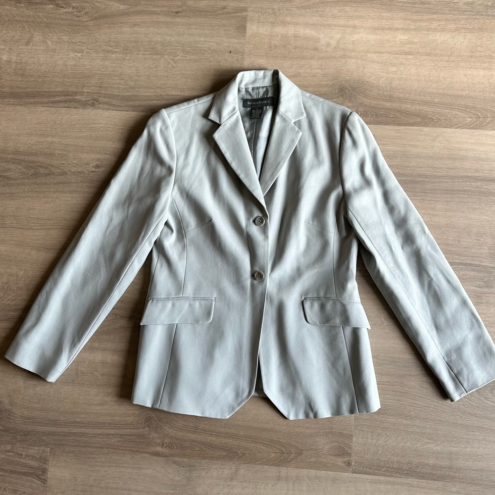 Banana Republic Women's Soft Gray Suit Jacket